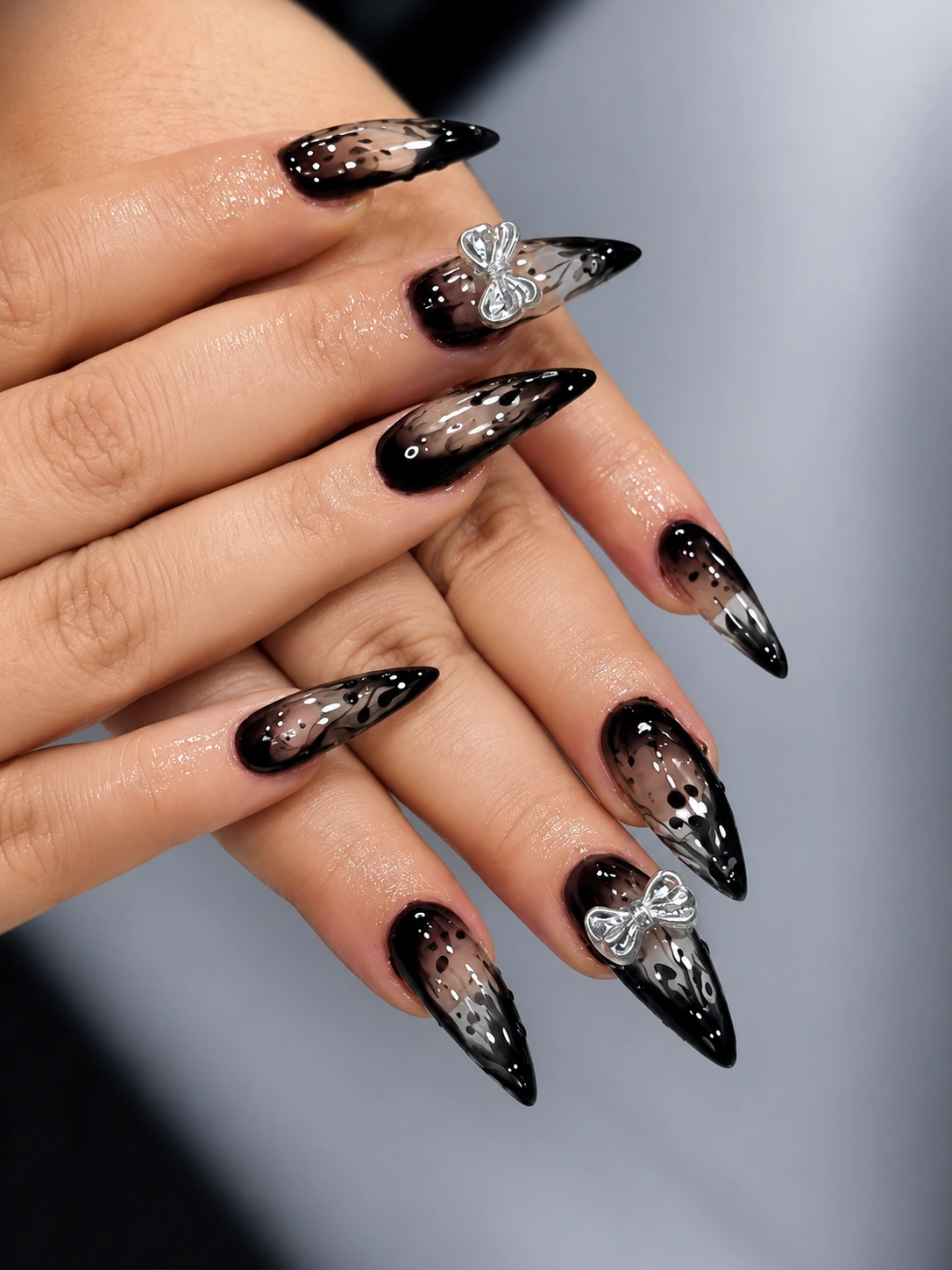 NAIL ART & DESIGN
